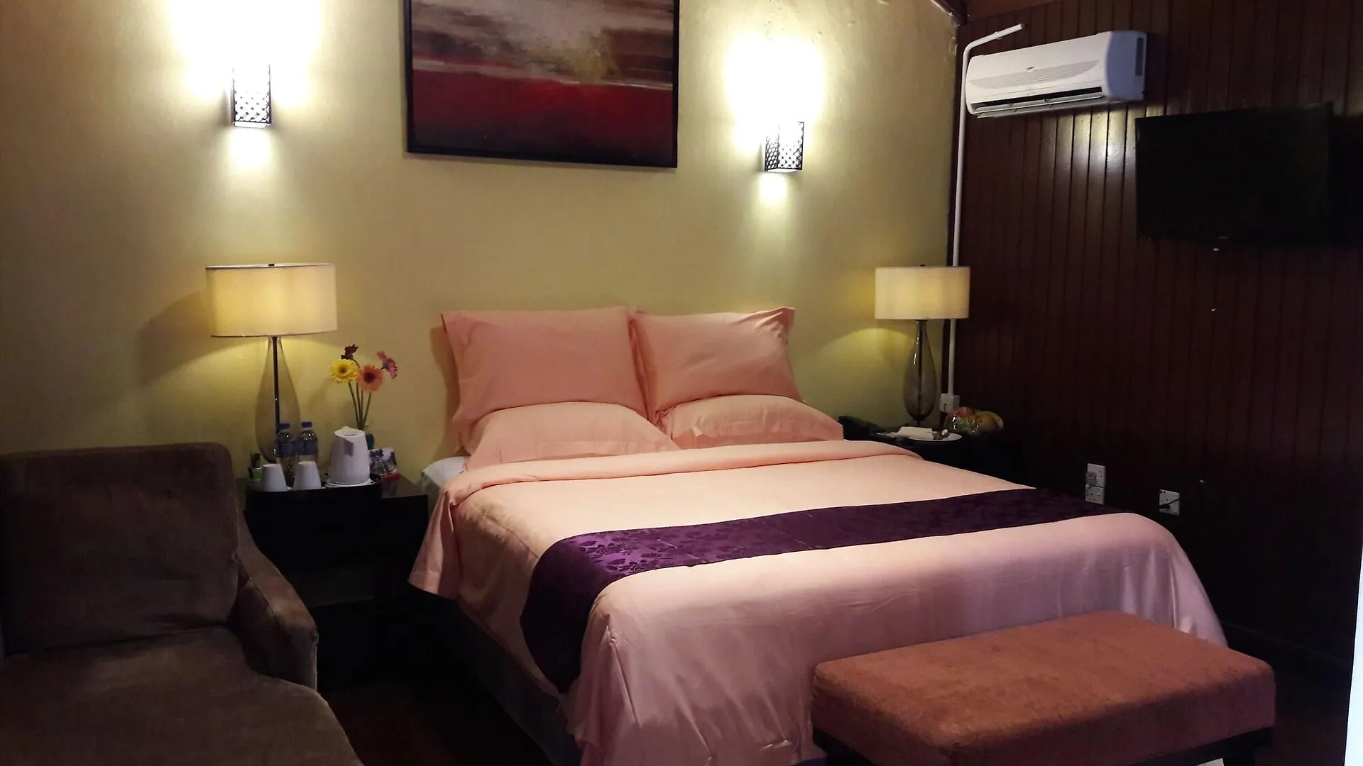 Shah'S Beach Resort Melaka Hotel