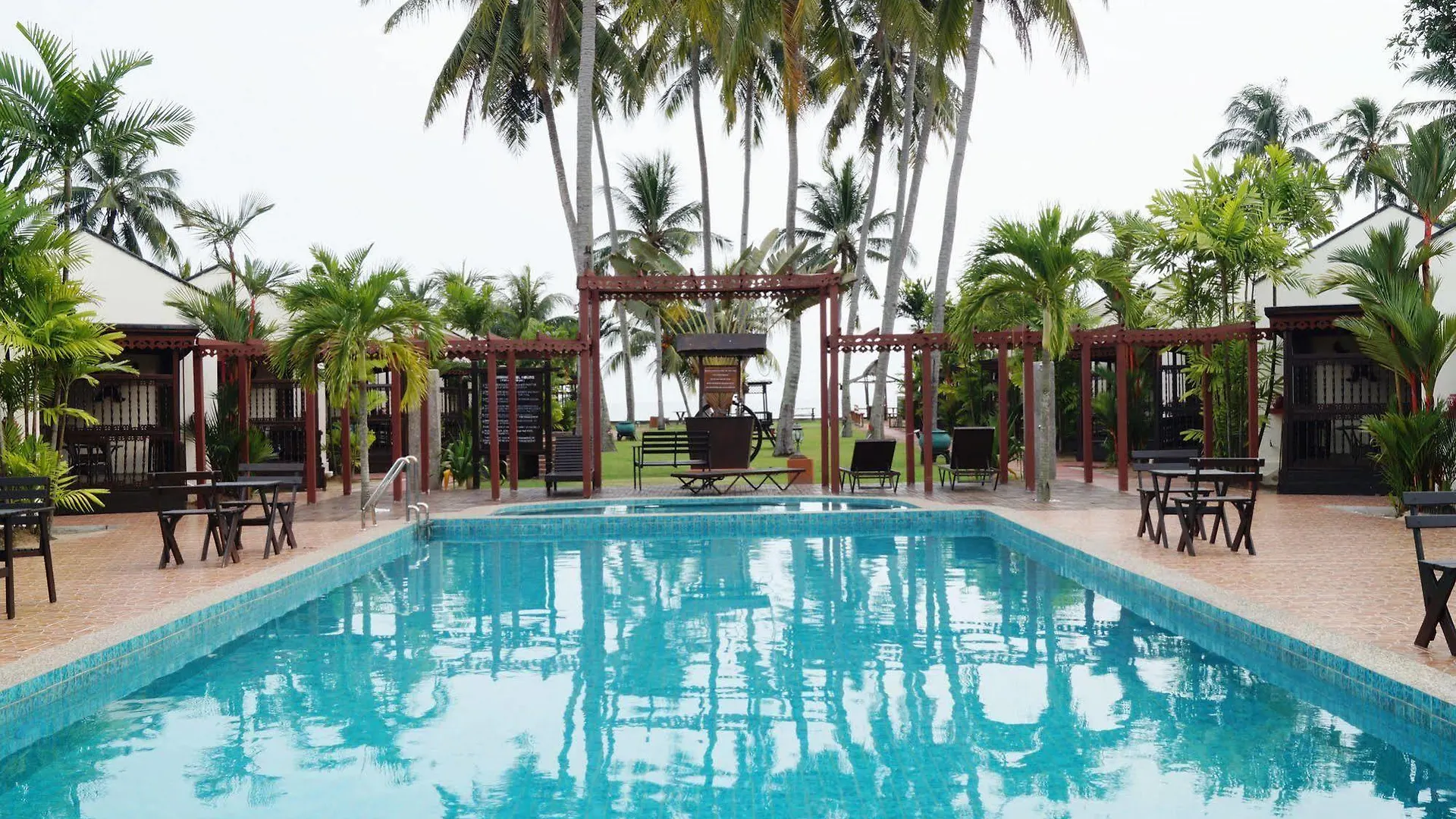 Shah'S Beach Resort Melaka 3*, Malacca Malaysia